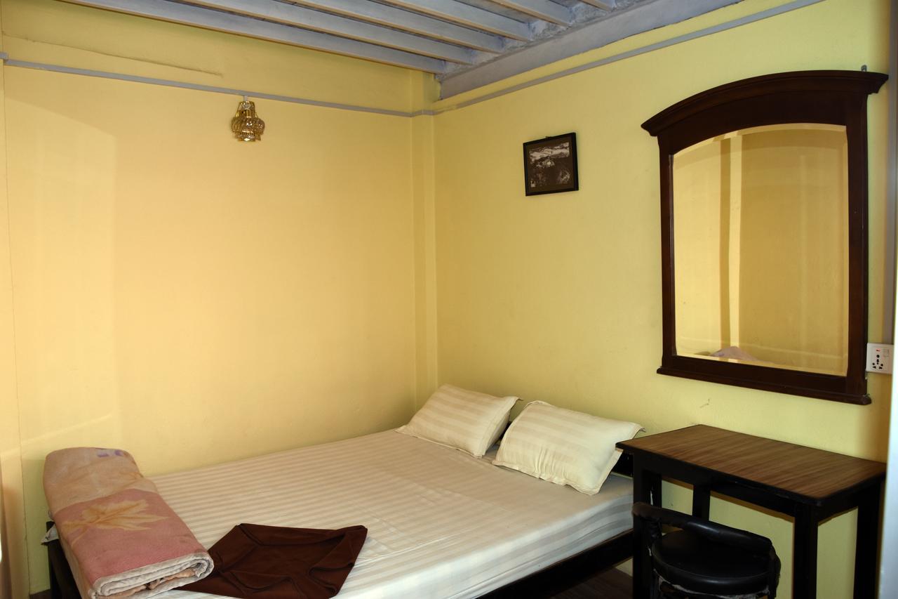 Beehive Hostel Katmandu Eksteriør billede